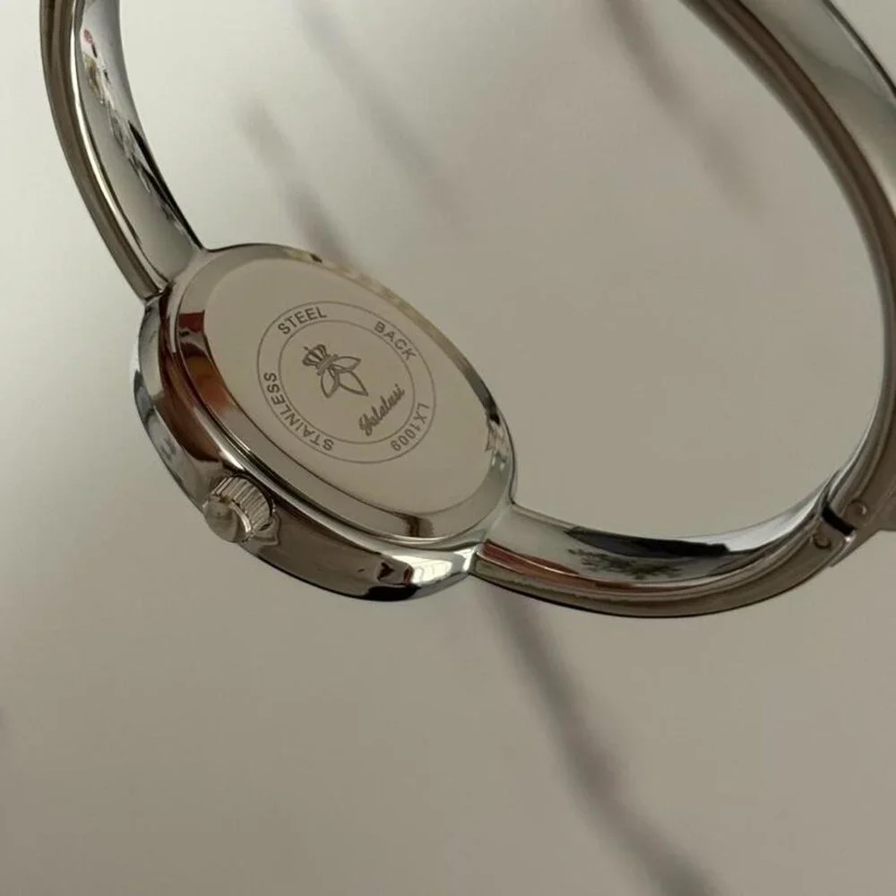 Sku:0405 Silver burgundy‎ red mini watch silver bracelet + gift box Vintage vibe